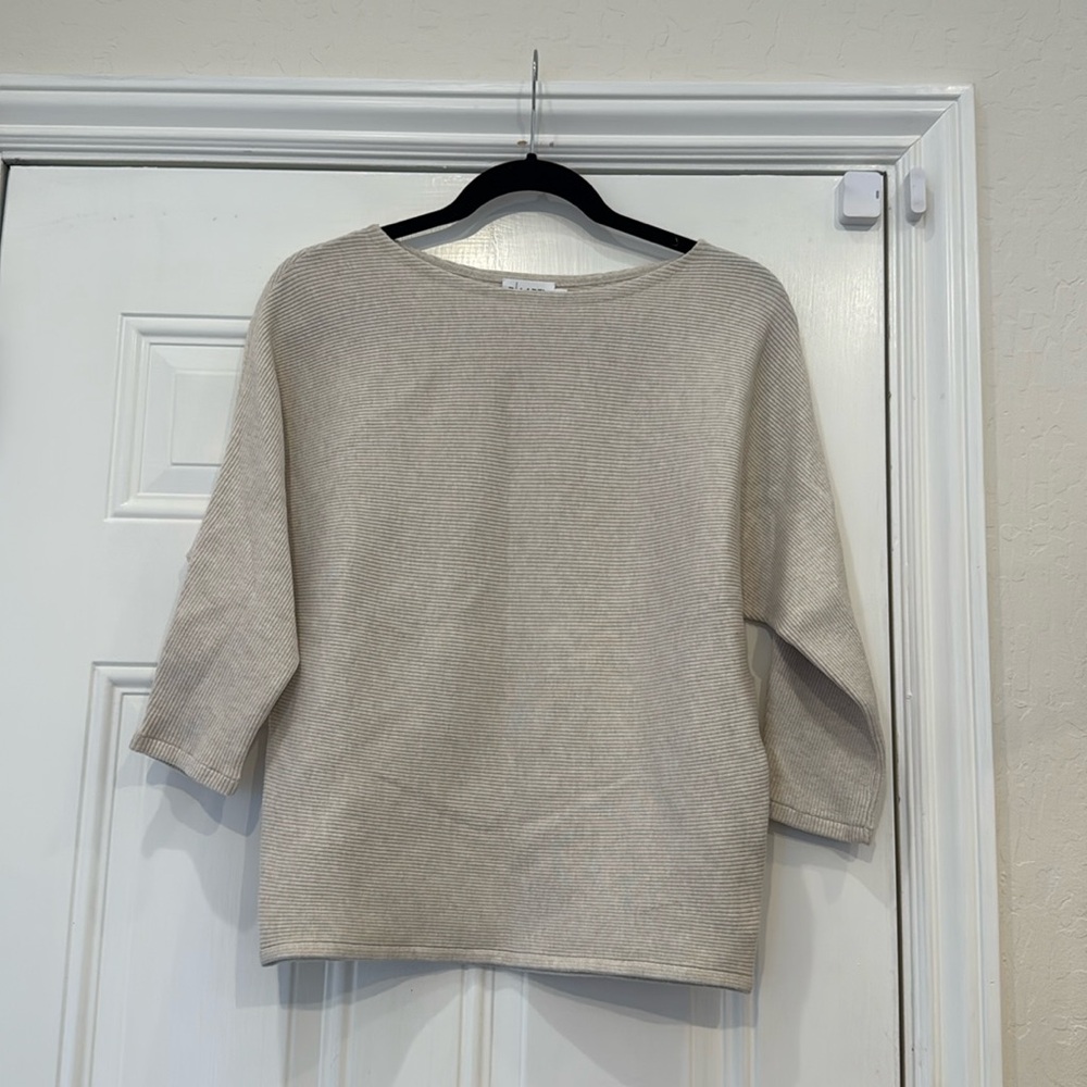 R Label The Reset Ribbed 3/4 Sleeve Pullover